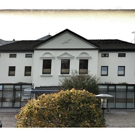 Boardinghouse Vegesack Hotell Bremen Exteriör bild